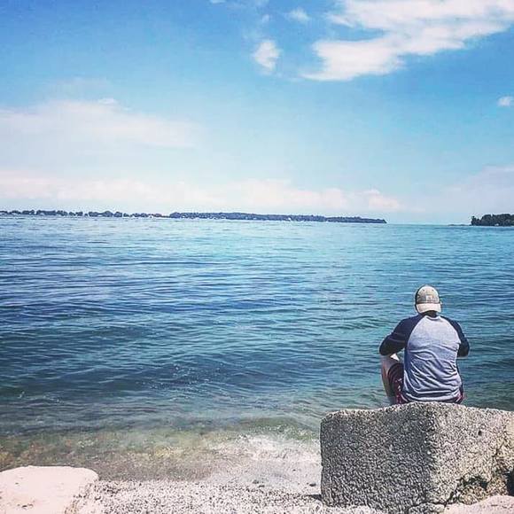 Meet your Posher, Lauren - Picture 1 of 1